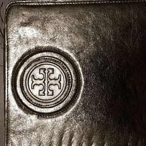 Tory Burch  I pad case